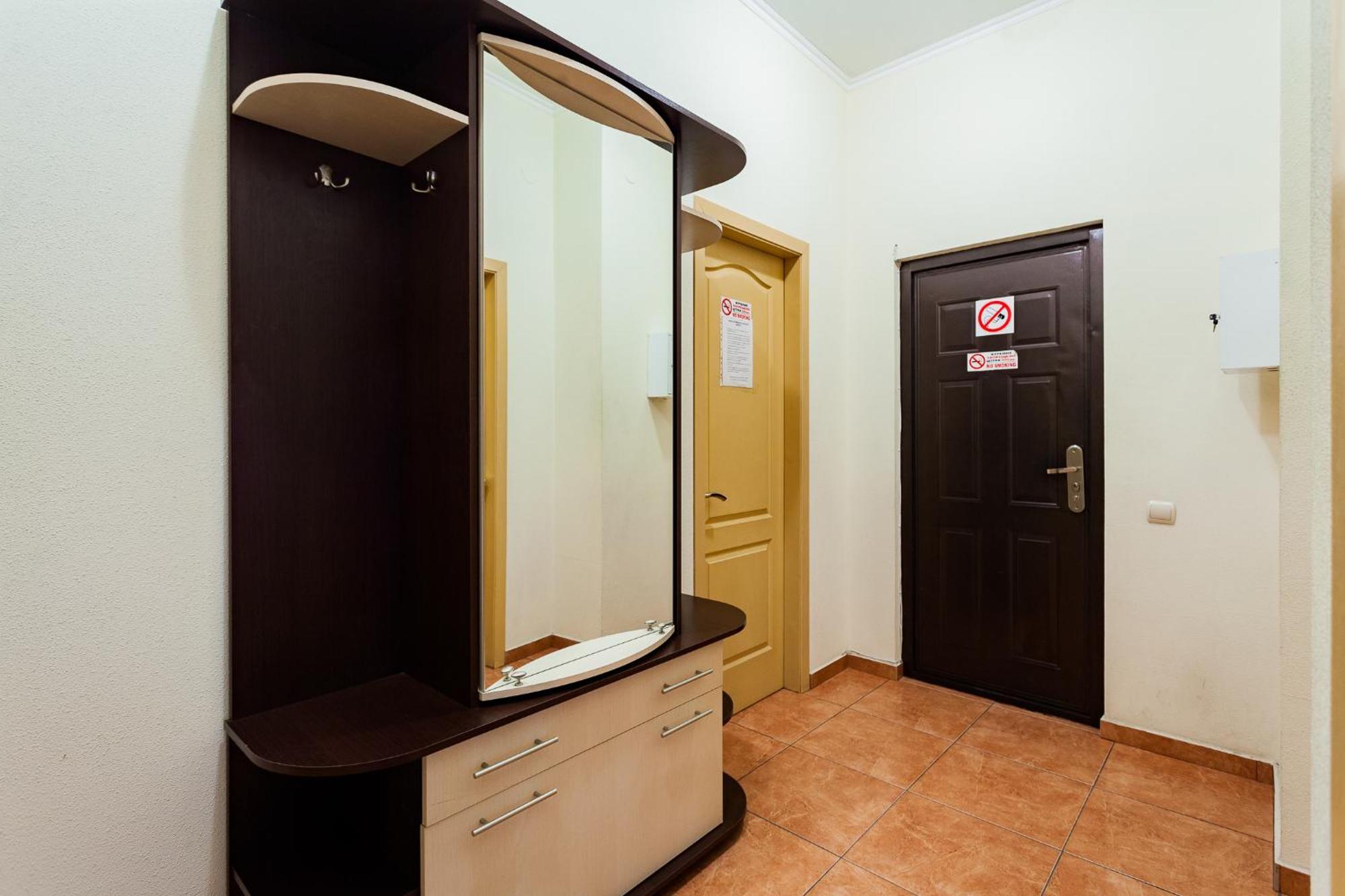 Apartment At Malaya Zhytomyrska 5 Kiew Exterior foto